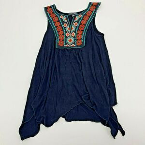 About A Girl Womens Blouse Embroidered Sharkbite Hem Sz XS